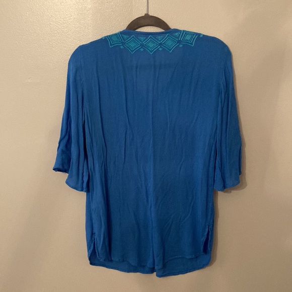 Lilly Pulitzer for Target Coverup - Picture 3 of 3